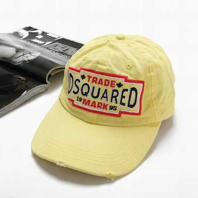 casquette dsquared prix